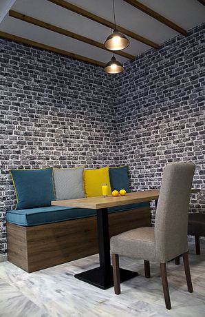 Imagen del bar/restaurante del Hotel Athlos. Foto 4