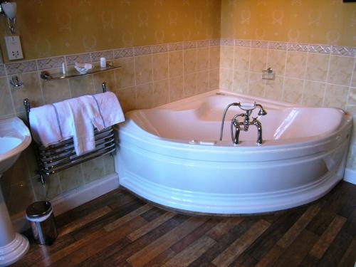 Imagen general del Hotel Atholl Arms. Foto 3