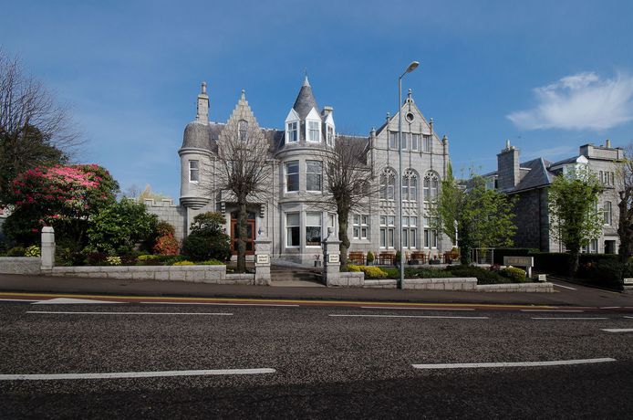 Imagen del bar/restaurante del Hotel Atholl. Foto 5