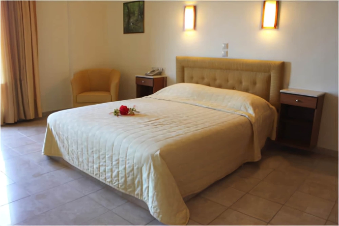 Imagen de la habitación del Hotel Athorama. Foto 5