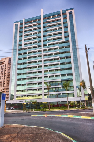 Imagen general del Hotel Athos Bulcão Hplus Executive. Foto 2