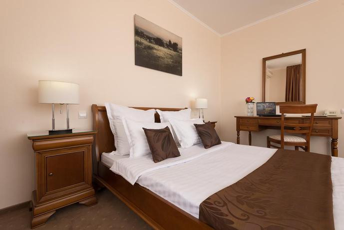 Imagen de la habitación del Hotel Athos Rmt. Foto 10