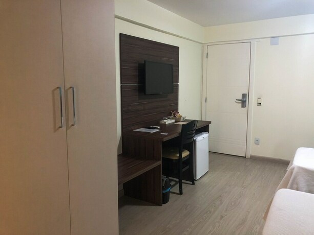 Imagen de la habitación del Hotel Athos, Teres&oacute;polis. Foto 10