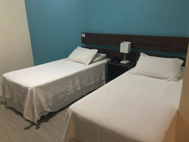Imagen de la habitación del Hotel Athos, Teres&oacute;polis. Foto 14