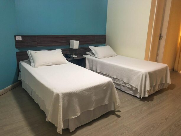 Imagen de la habitación del Hotel Athos, Teres&oacute;polis. Foto 16