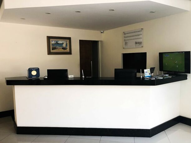 Imagen de los interiores del Hotel Athos, Teres&oacute;polis. Foto 20