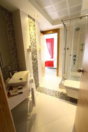 Imagen de la habitación del Hotel Atik. Foto 4