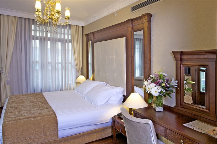 Imagen de la habitación del Hotel Atik Palace. Foto 9