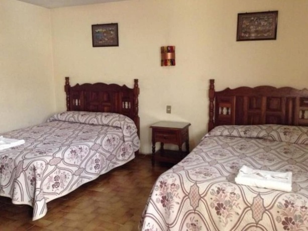 Imagen de la habitación del Hotel Atilanos. Foto 18