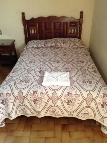 Imagen de la habitación del Hotel Atilanos. Foto 27