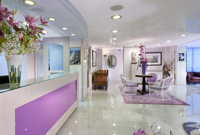 Imagen de los interiores del Hotel Atilius, Riccione. Foto 14