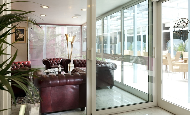 Imagen de los interiores del Hotel Atilius, Riccione. Foto 16