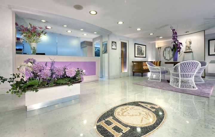 Imagen de los interiores del Hotel Atilius, Riccione. Foto 18