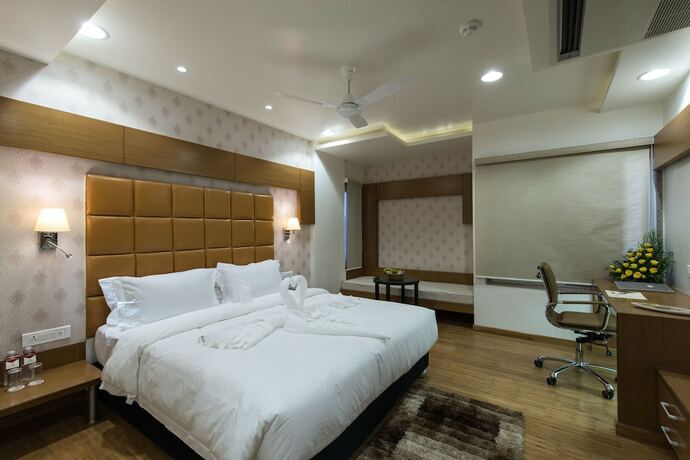 Imagen de la habitación del Hotel Atishay, Bhopal. Foto 19