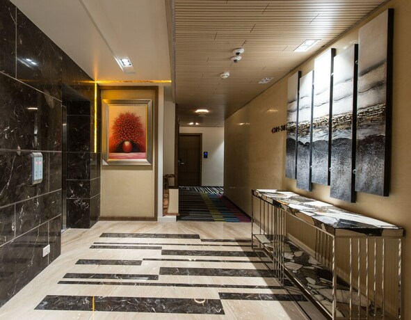 Imagen de los interiores del Hotel Atishay, Bhopal. Foto 27