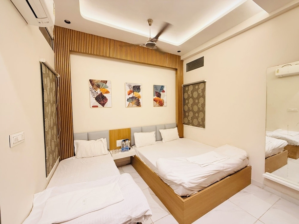 Imagen de la habitación del Hotel Atishay, Ujjain. Foto 5