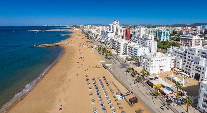 Imagen general del Hotel Atismar. Foto 4