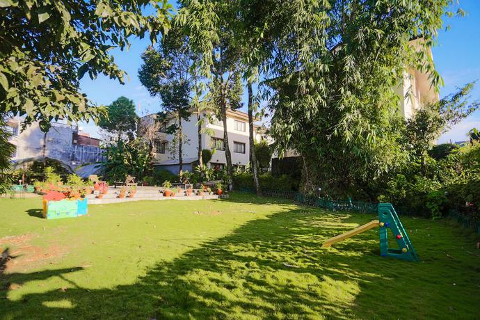 Imagen de los exteriores del Hotel Atithi Resort and Spa. Foto 8