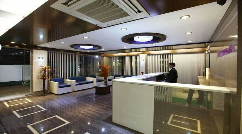 Imagen de los interiores del Hotel Atithi The. Foto 23