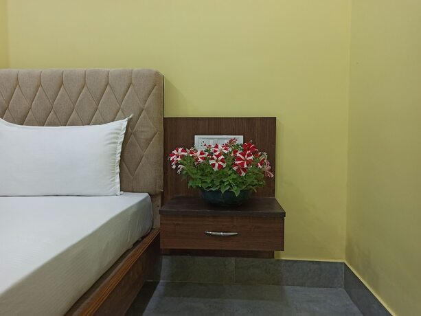 Imagen de la habitación del Hotel Atithya Resort. Foto 16