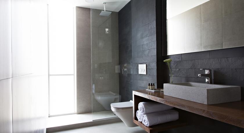 Imagen de los interiores del Hotel Atix. Foto 7