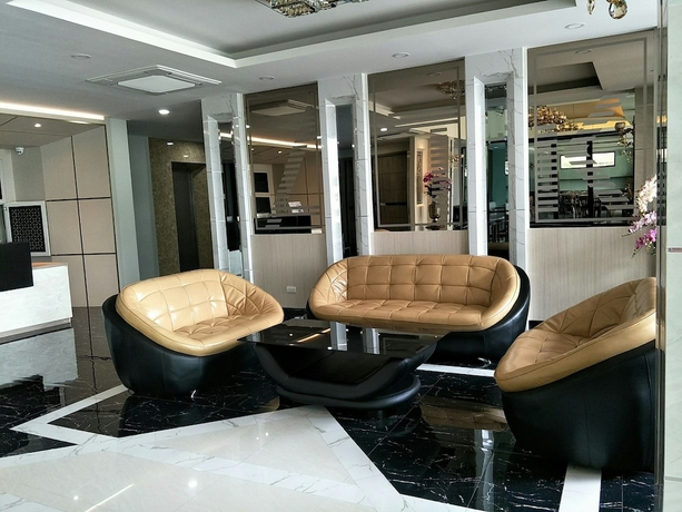 Imagen de los interiores del Hotel Atk Garden Hills. Foto 19