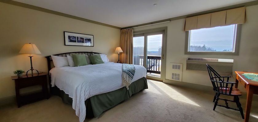 Imagen de la habitación del Hotel Atkinson Resort and Country Club. Foto 12