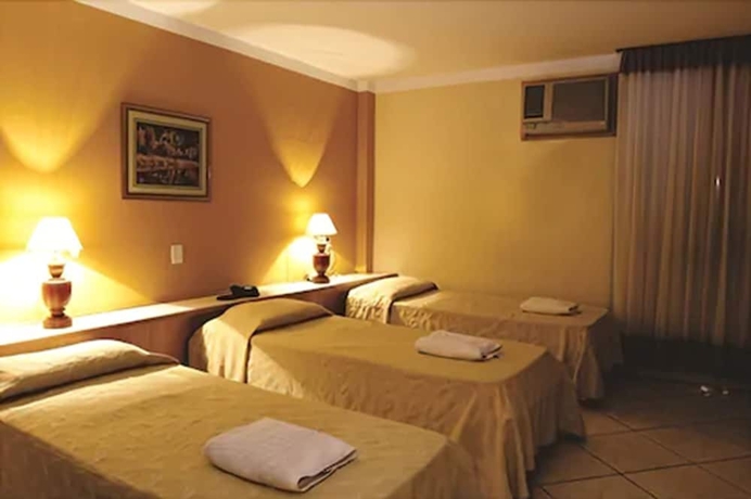 Imagen de la habitación del Hotel Atlântico Lapa. Foto 2