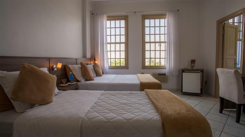 Imagen general del Hotel Atlântico, Santos. Foto 5