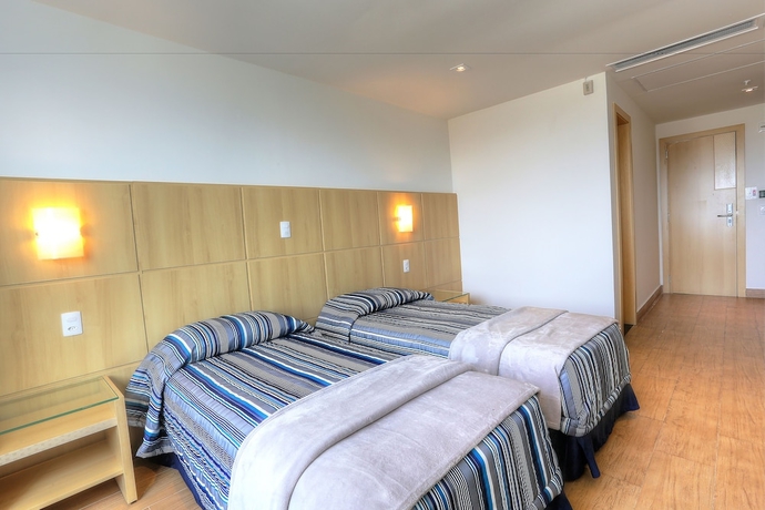 Imagen de la habitación del Hotel Atl&acirc;ntico Sul. Foto 8