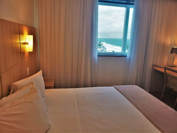 Imagen de la habitación del Hotel Atl&acirc;ntico Sul. Foto 11