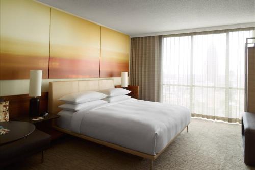 Imagen de la habitación del Hotel Atlanta Marriott Marquis. Foto 11