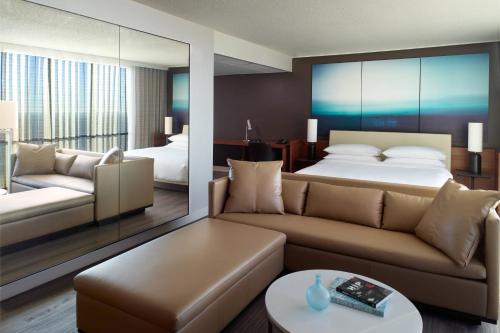 Imagen de la habitación del Hotel Atlanta Marriott Marquis. Foto 14