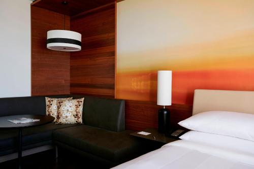 Imagen de la habitación del Hotel Atlanta Marriott Marquis. Foto 15