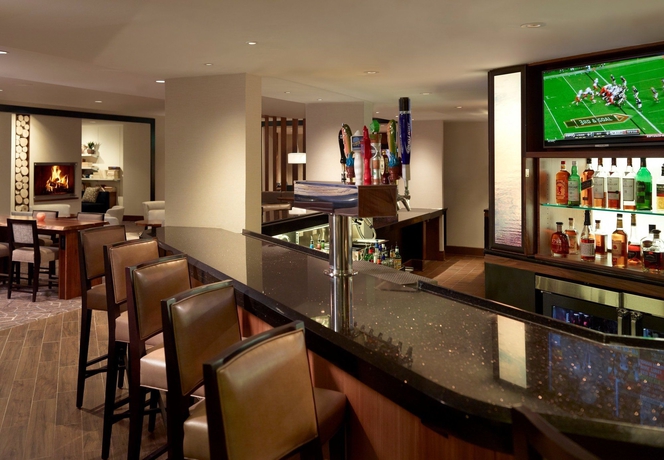 Imagen del bar/restaurante del Hotel Atlanta Marriott Northwest At Galleria. Foto 5