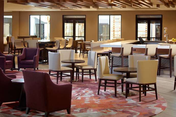 Imagen del bar/restaurante del Hotel Atlanta Marriott Peachtree Corners. Foto 2