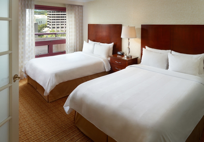Imagen de la habitación del Hotel Atlanta Marriott Suites Midtown. Foto 4