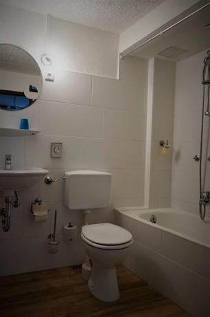 Imagen de la habitación del Hotel Atlanta, Munich. Foto 18
