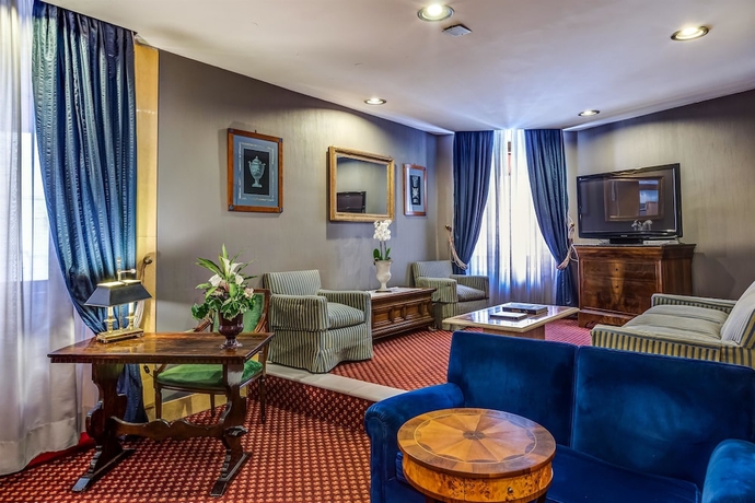 Imagen de los interiores del Hotel Atlante Star. Foto 17