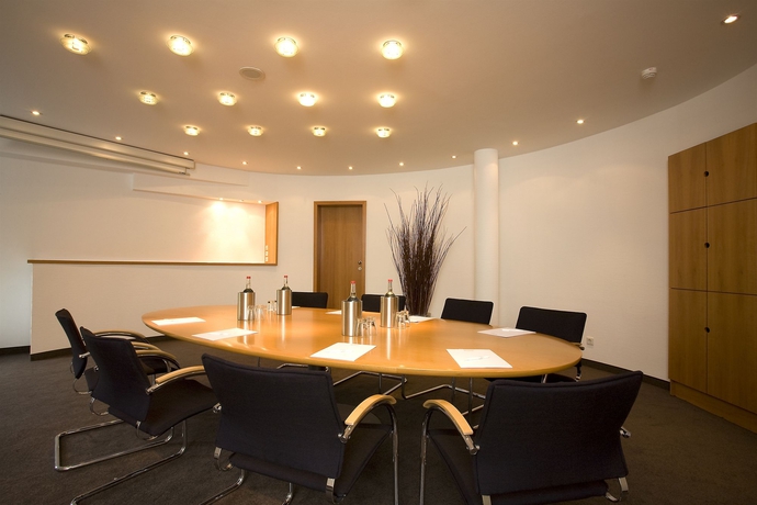 Imagen de los interiores del Hotel Atlantic Airport. Foto 11