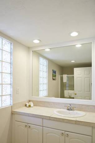 Imagen de la habitación del Hotel Atlantic Bay Resort. Foto 4