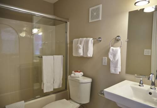 Imagen de la habitación del Hotel Atlantic Bay Resort. Foto 7