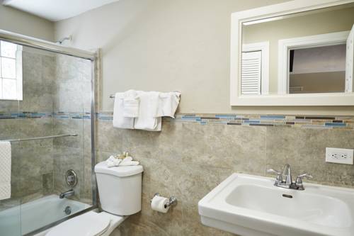 Imagen de la habitación del Hotel Atlantic Bay Resort. Foto 16