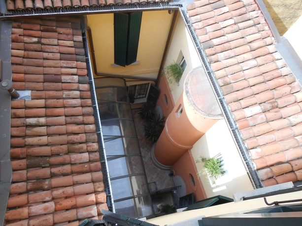 Imagen general del Hotel Atlantic, Bolonia. Foto 5