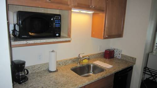 Imagen de la habitación del Hotel Atlantic Breeze Suites. Foto 10