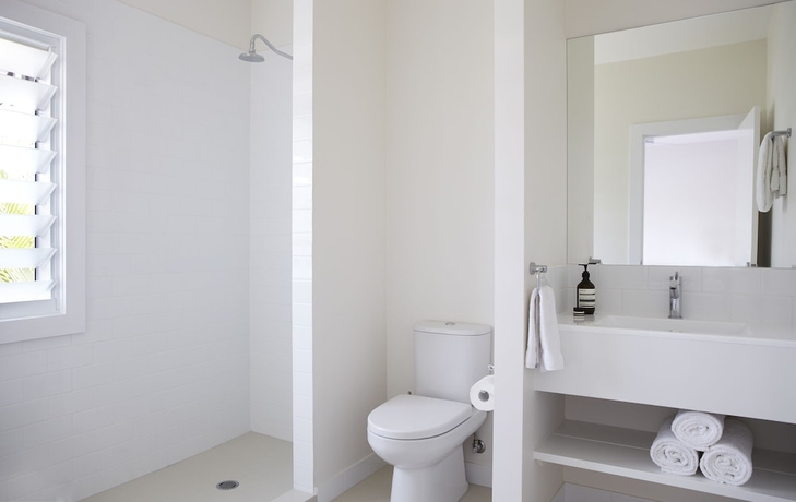 Imagen de la habitación del Hotel Atlantic Byron Bay. Foto 17