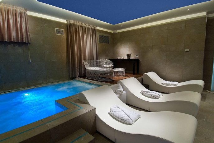 Imagen de la piscina del Hotel Atlantic, Gabicce Mare. Foto 20