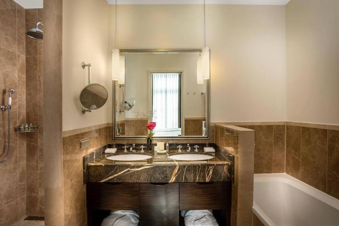 Imagen de la habitación del Hotel Atlantic Hamburg, Autograph Collection. Foto 4