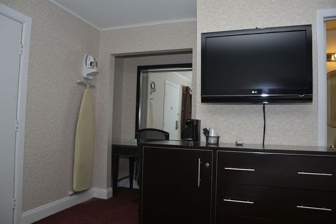 Imagen de la habitación del Hotel Atlantic Inn And Suites. Foto 13