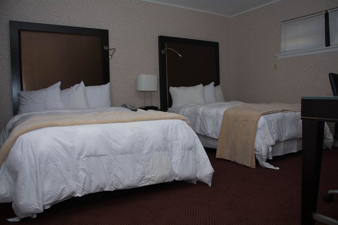 Imagen de la habitación del Hotel Atlantic Inn And Suites. Foto 14